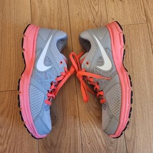 Nike Air Relentless 2 Sneakers